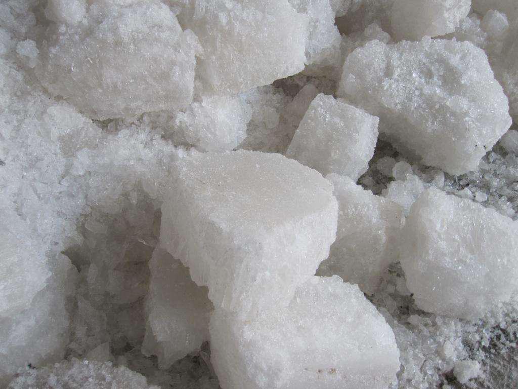 白矾